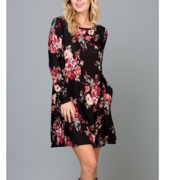 Black Long Sleeve Oversized Floral Patter A-Line Dress EMR Pocket Dress - Picture 8 of 9
